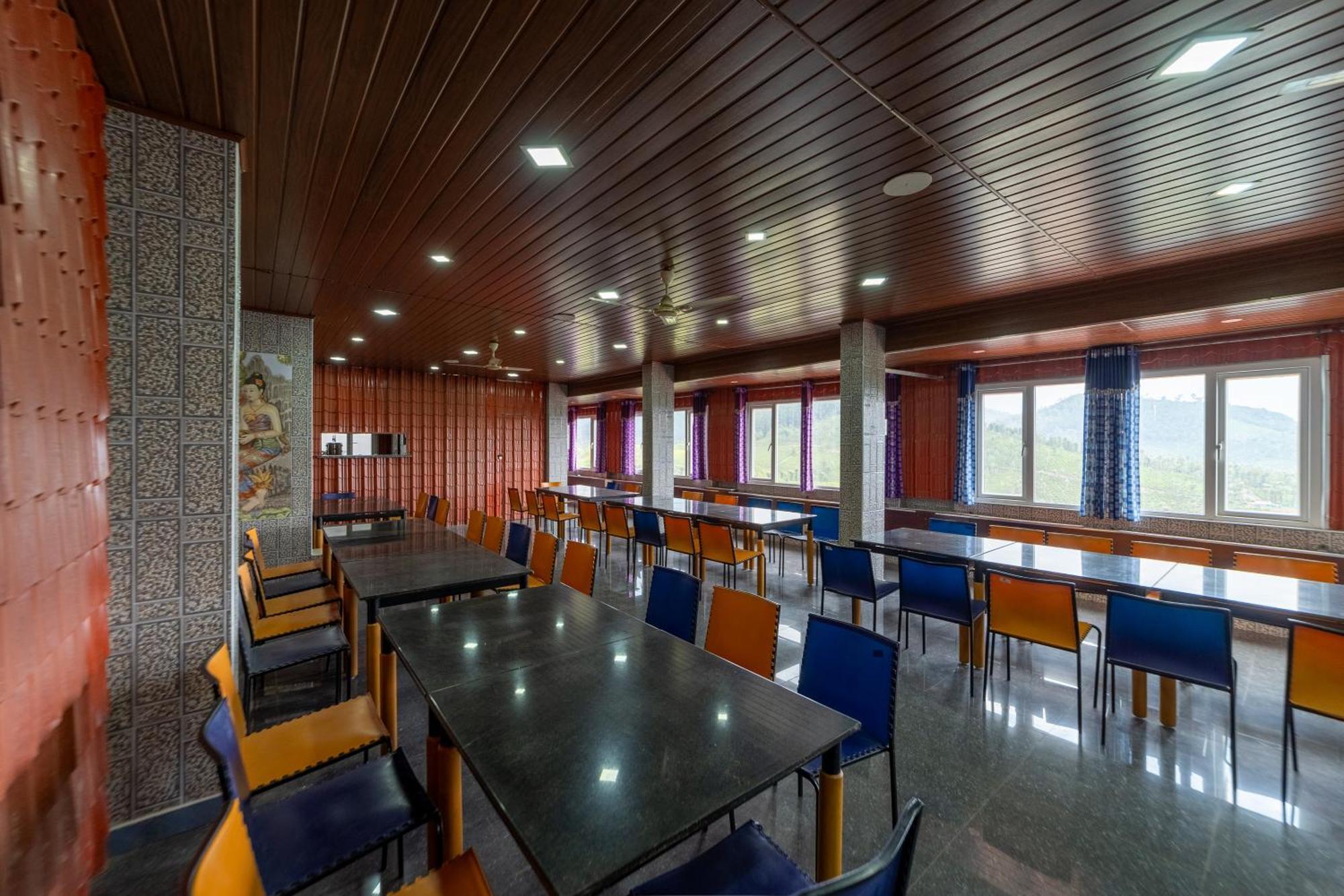 Vālpārai Sri Nandha Luxury Comforts מראה חיצוני תמונה