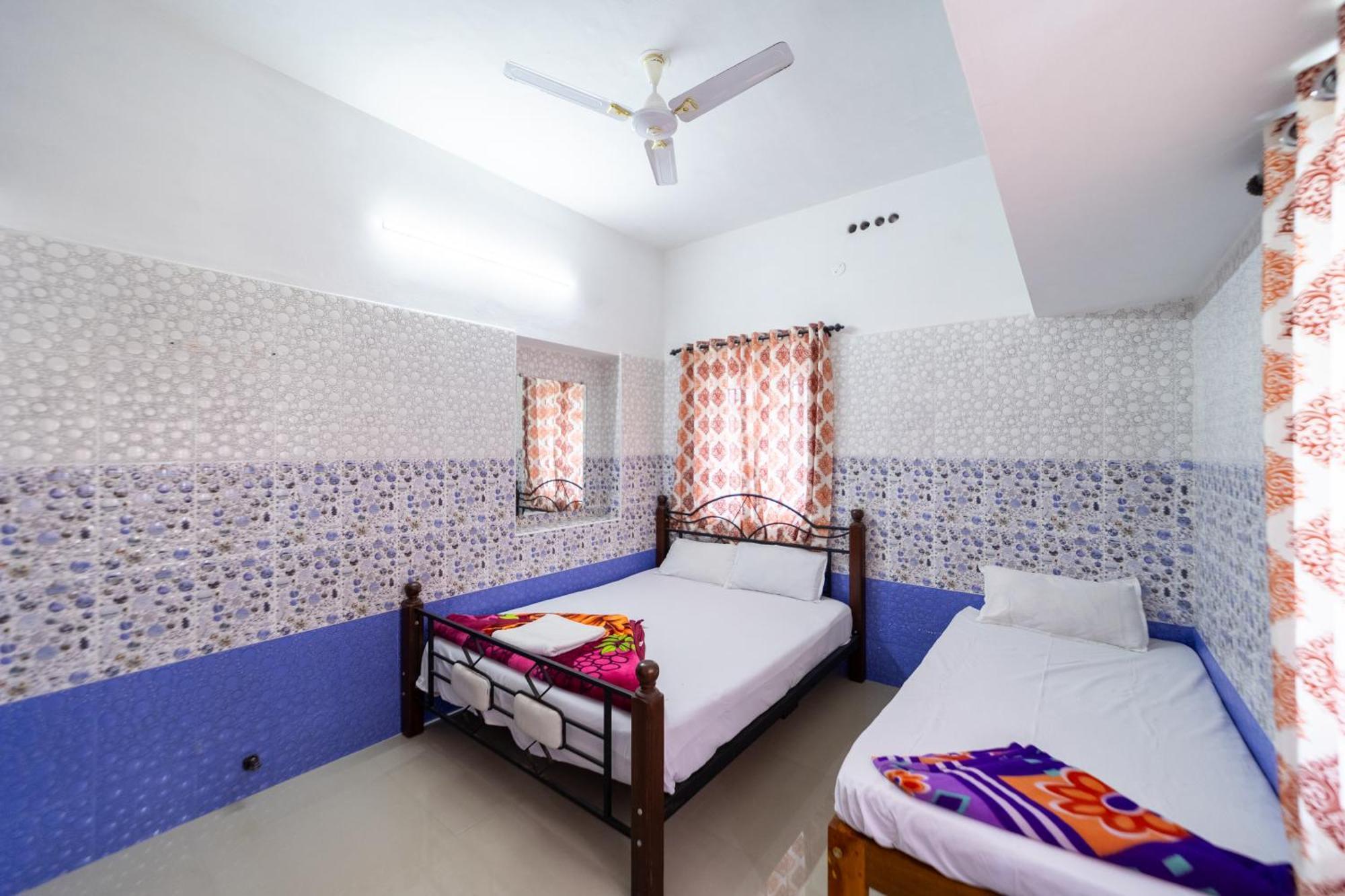 Vālpārai Sri Nandha Luxury Comforts מראה חיצוני תמונה