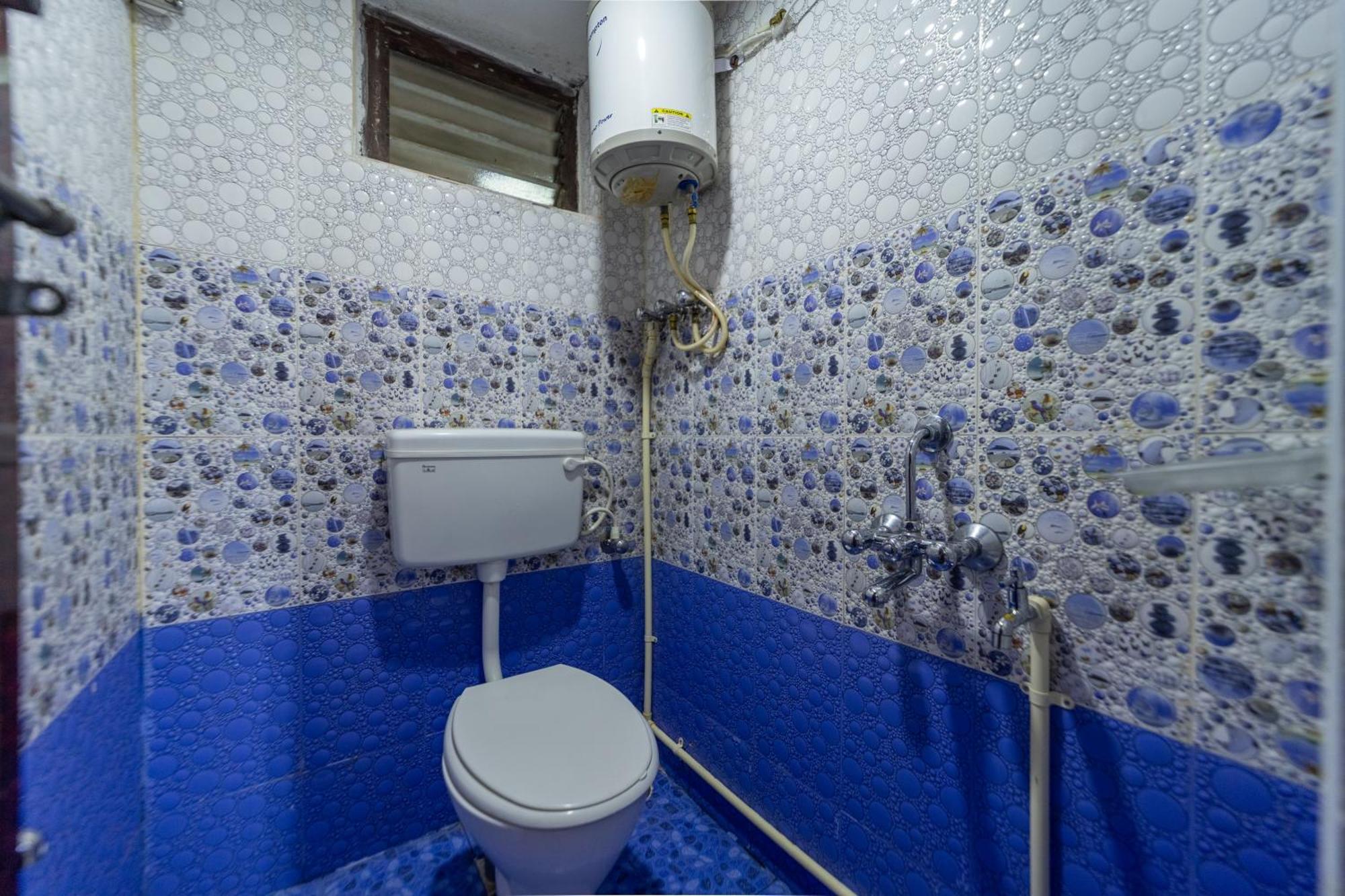 Vālpārai Sri Nandha Luxury Comforts מראה חיצוני תמונה