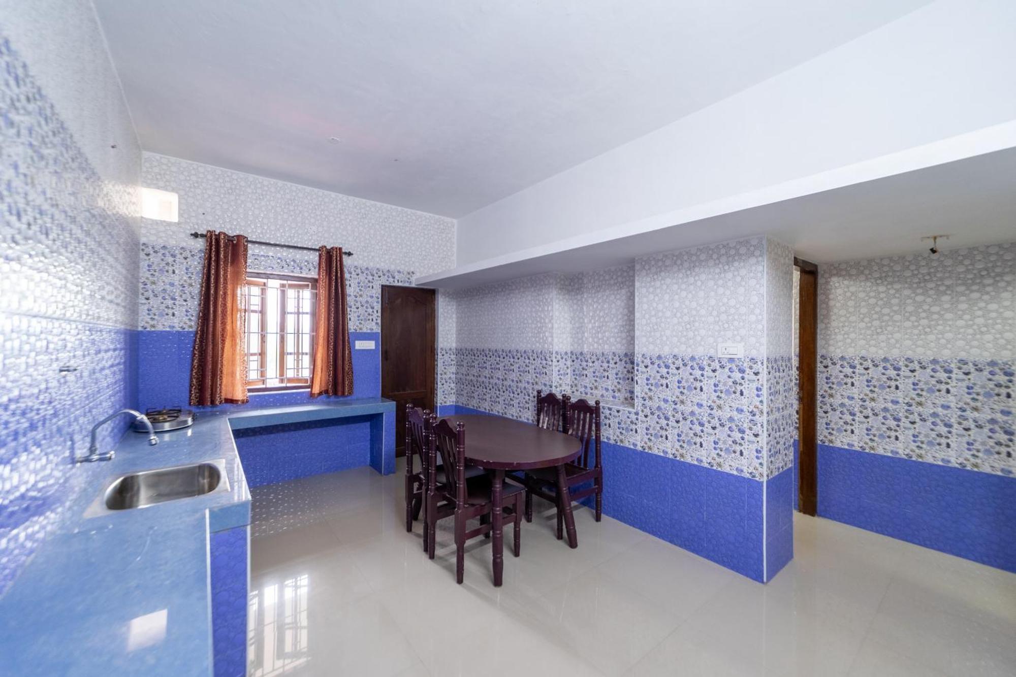 Vālpārai Sri Nandha Luxury Comforts מראה חיצוני תמונה