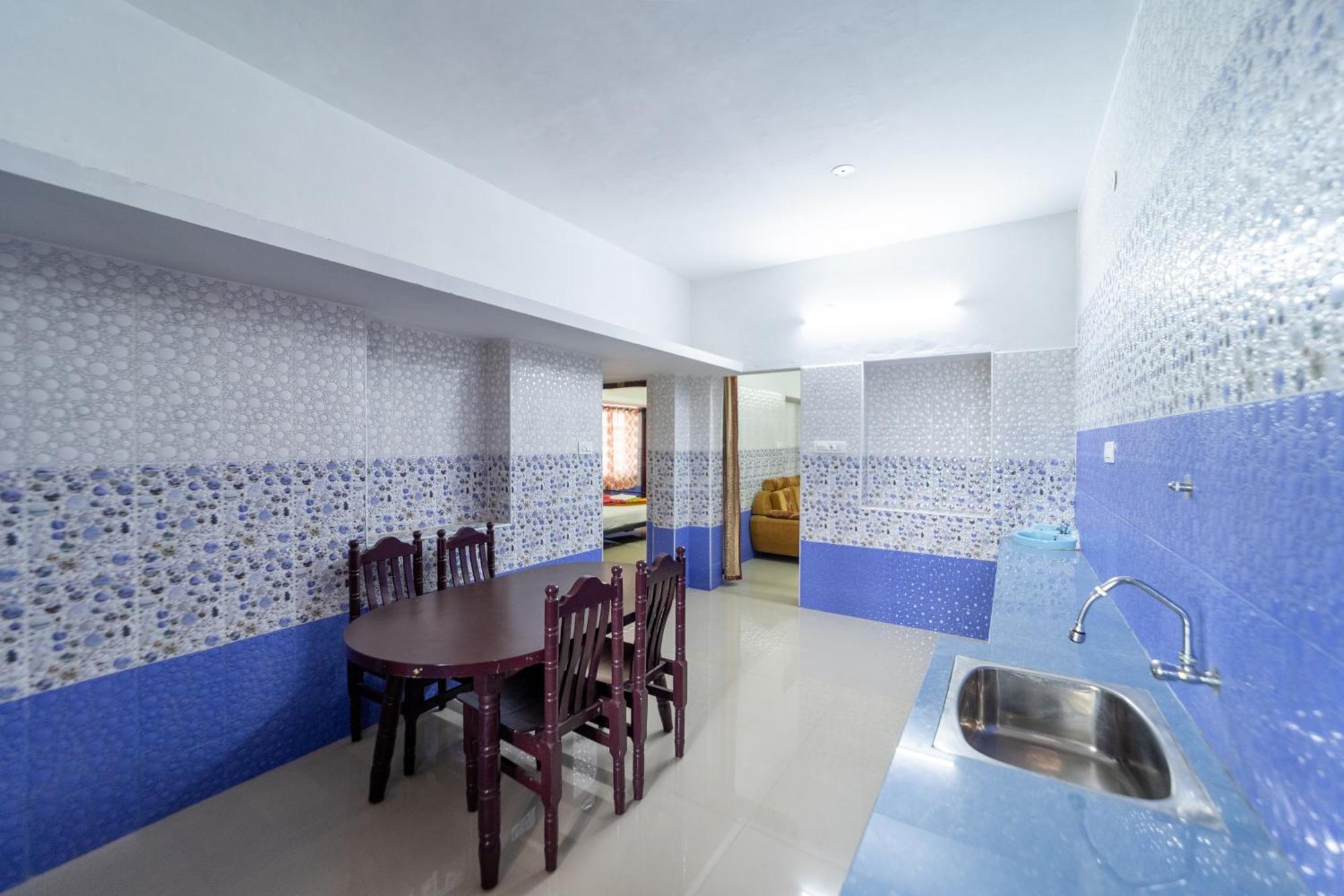 Vālpārai Sri Nandha Luxury Comforts מראה חיצוני תמונה